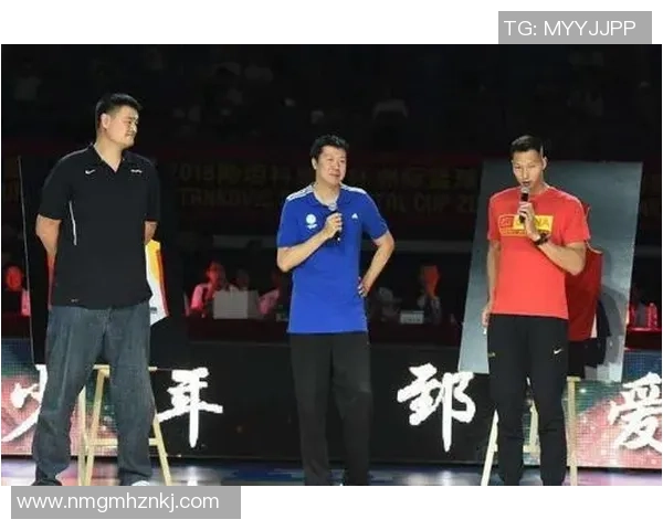 老梁深度解析足球明星的职业生涯与场上表现的独特见解与评价 老梁深度解析足球明星的职业生涯与场上表现的独特见解与评价