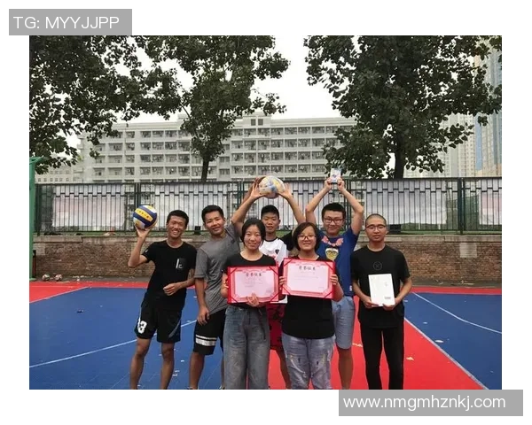 西安排球队的转型之路:从传统到现代的排球纪实探索与反思 西安排球队的转型之路:从传统到现代的排球纪实探索与反思