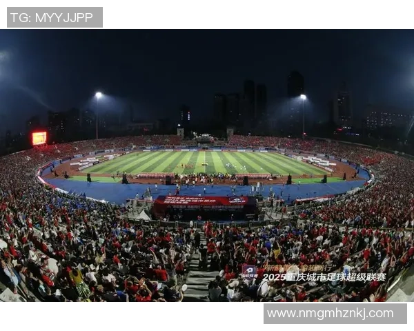 近期足球明星纷纷来华助阵赛事引发球迷热潮与期待 近期足球明星纷纷来华助阵赛事引发球迷热潮与期待